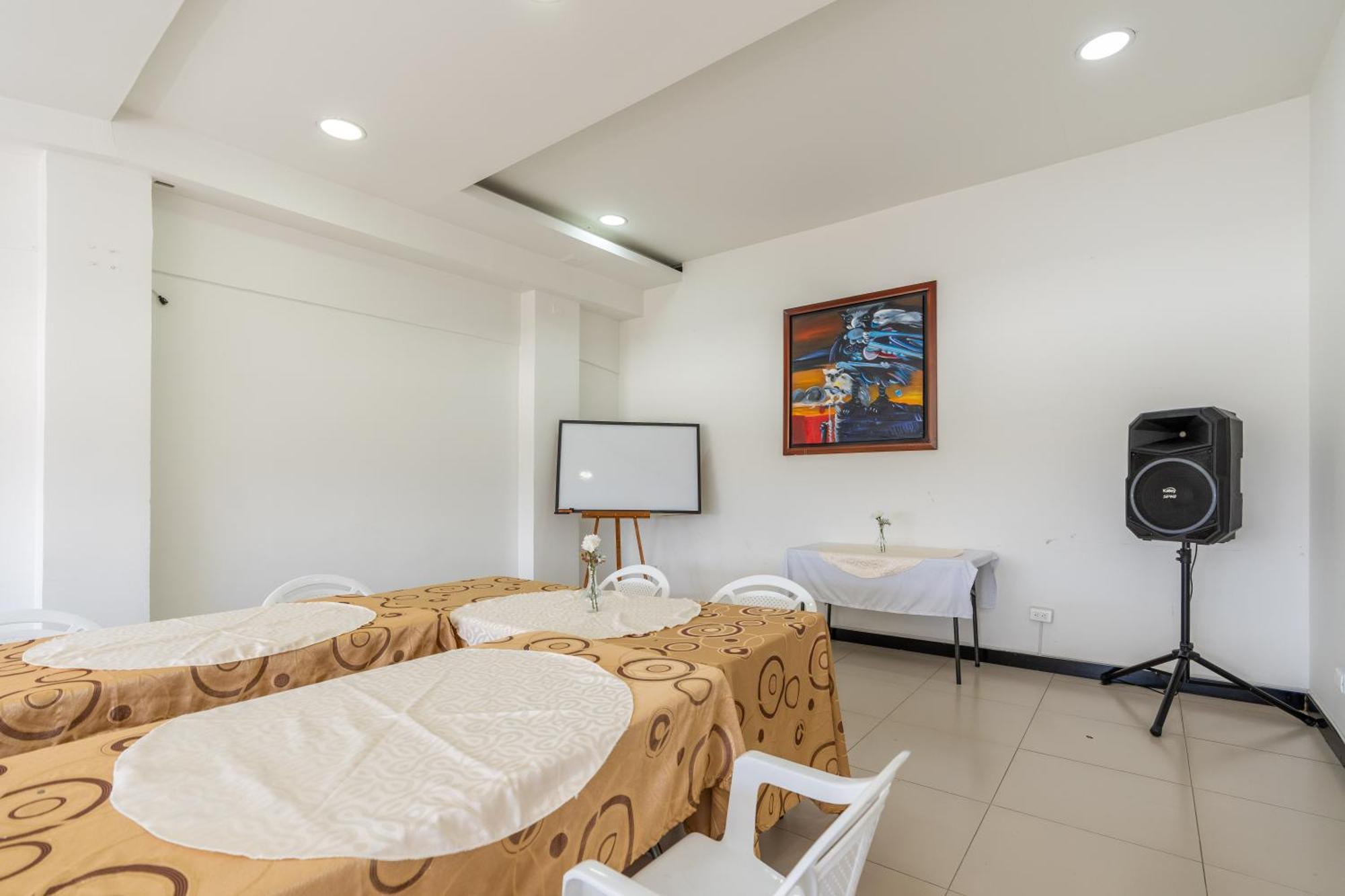 Hotel Bogota Resort Exterior photo